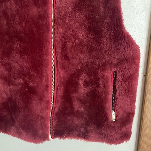 J.Crew Plush Fleece Excursion Vest Crimson Maple - Picture 6 of 13